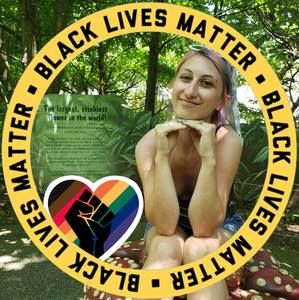 Meet your Posher, Holly